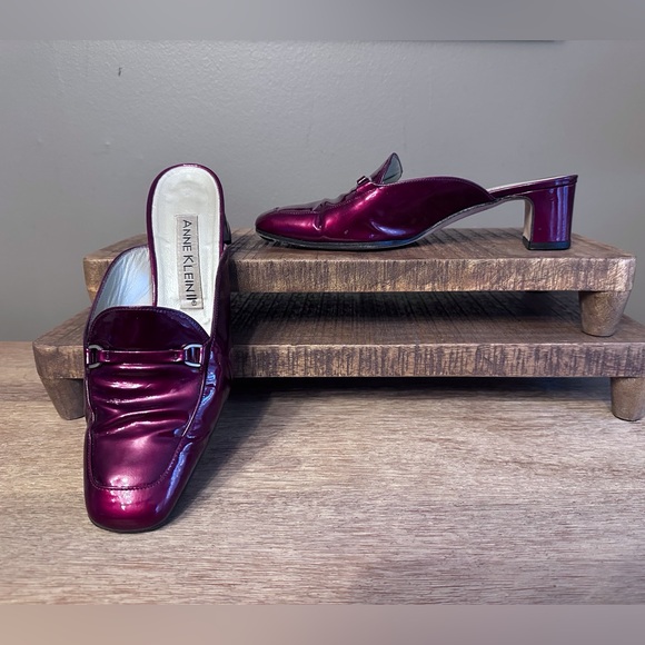 Anne Klein Slip on Mules SZ 8.5 Red Leather 1.5” Mule Dress Shoes - Picture 1 of 16